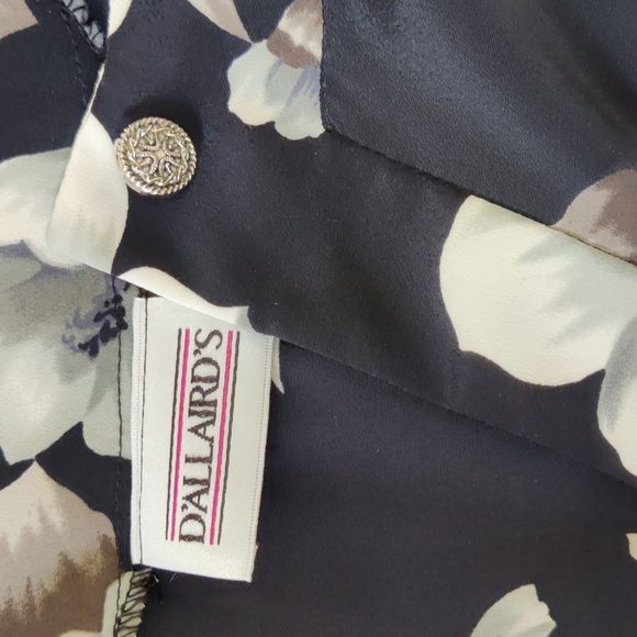Vintage Designer D'Allaird's Blouse size Medium - Picture 8 of 8